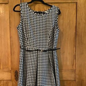 Houndstooth pleated fit and flare